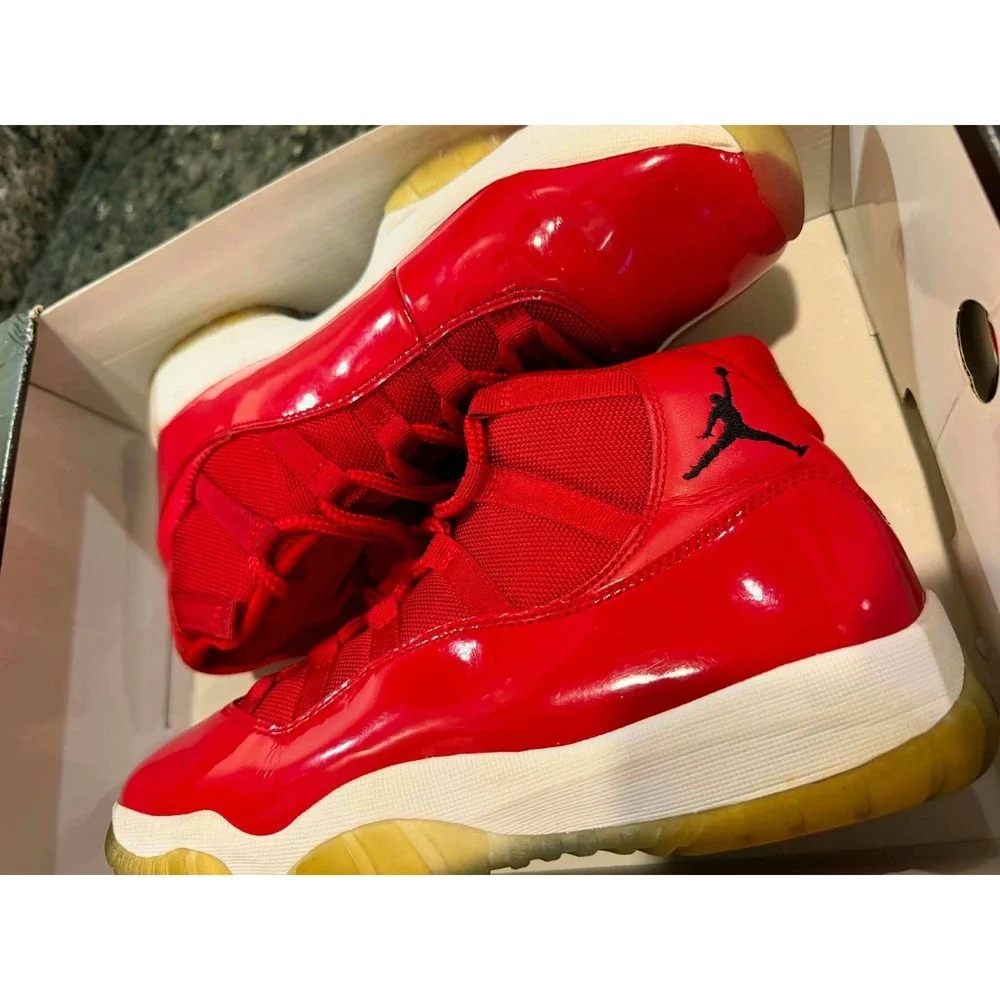 Jordan 11 Retro‎ Win Like 96 Gym Red Black White 378037-623 Mens 9.5